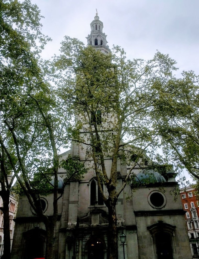 St Clement Danes