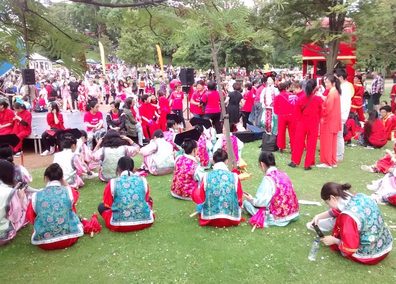 Chinese performers seated copy